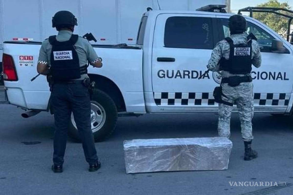 Guardia Nacional decomisa paquete de marihuana en paquetería de Nuevo León