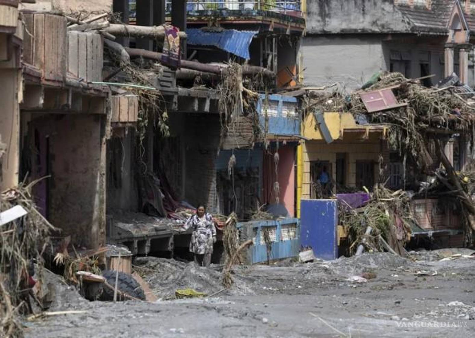 $!En Estados Unidos, el presidente Donald Trump calificó las inundaciones como una tragedia.