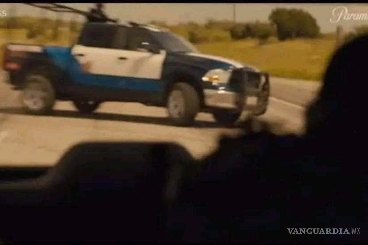 Consejería jurídica de Coahuila analiza demanda contra Paramount por uso de imagen de patrullas