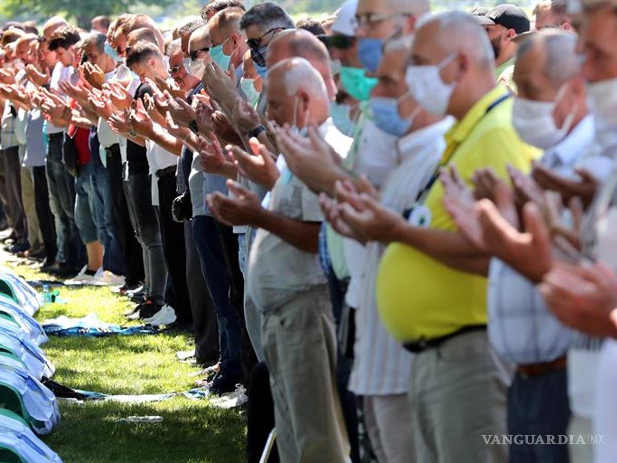 $!25 años después los bosnios no pueden cerrar la herida y el dolor por el genocidio de Srebrenica