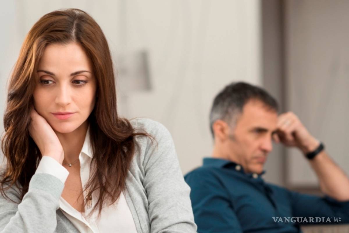 10 señales de que estás en pareja porque peor es nada