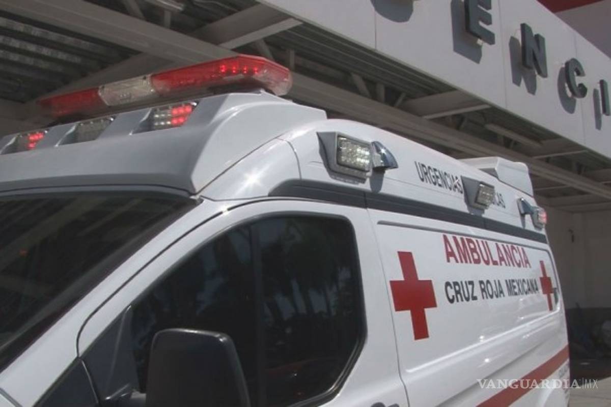 Deja persona lesionada una volcadura en la Saltillo-Torreón