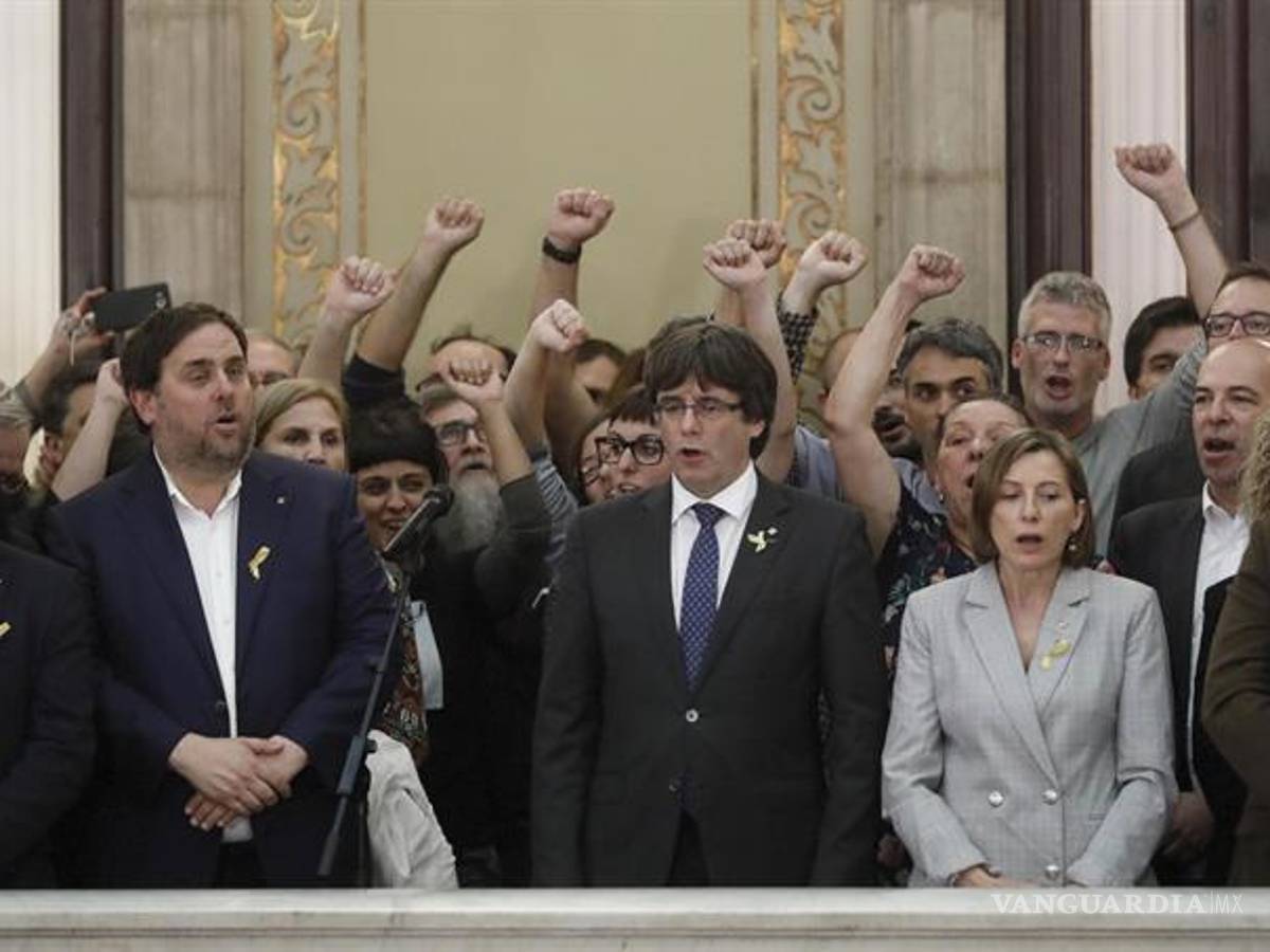 $!Parlament aprueba la resolución para declarar la independencia de Cataluña