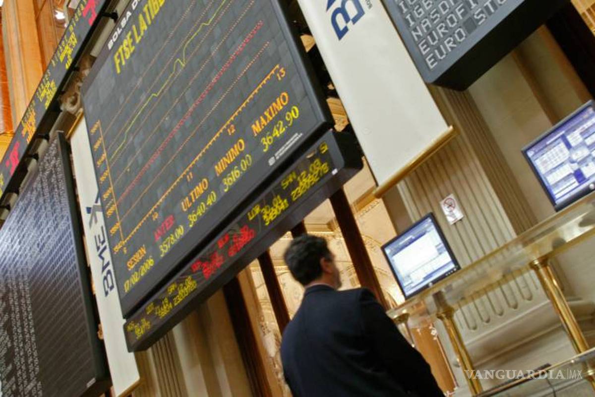 Gobierno emite deuda por 2 mil mdd en el extranjero