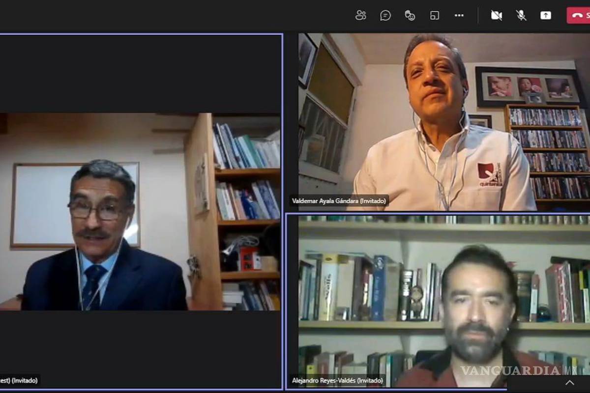 Presentan libro ‘La caída del Imperio Ruso: Tragedia genética en dos actos’