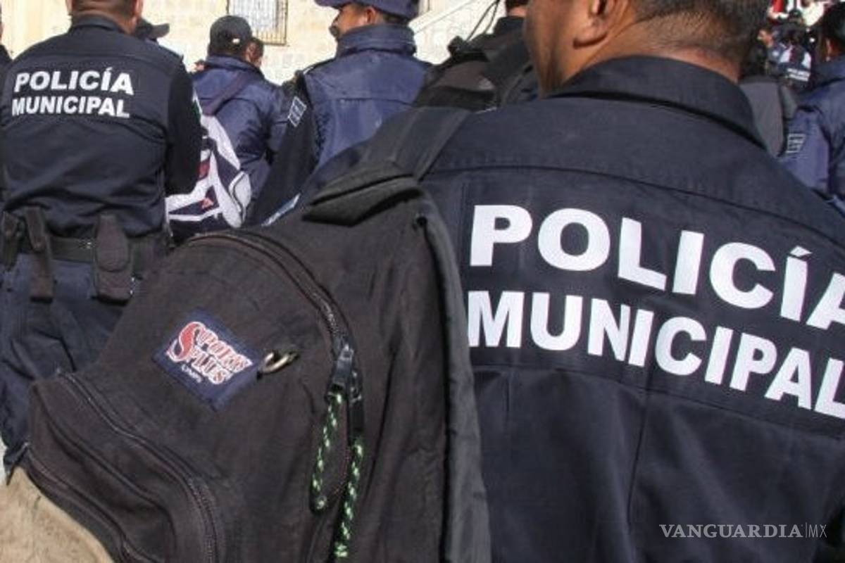 Detienen a 15 policías por robo y abuso de autoridad en Oaxaca