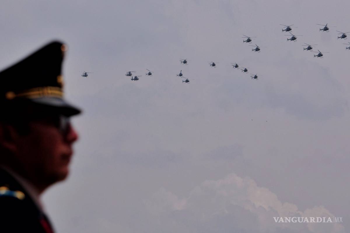 $!‘Calienta motores’ la Fuerza Aérea Mexicana para desfile del 16 de septiembre
