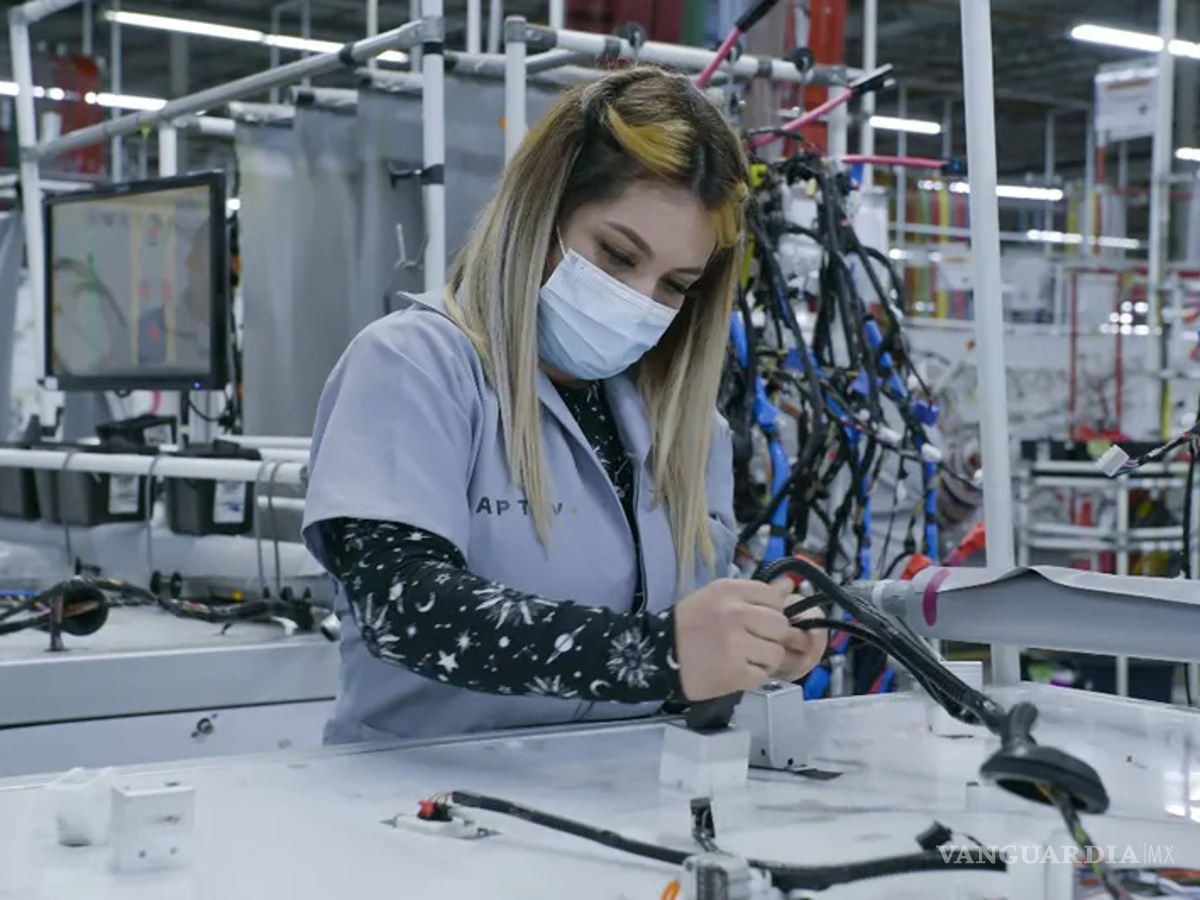 $!Los contratos individuales deben adaptarse a la jornada laboral y deben contener una adenda