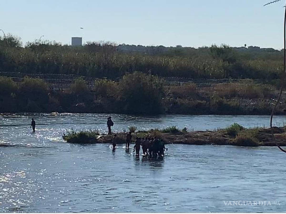 $!El gobernador de Texas dio a conocer que ha enviado autobuses para sacar de territorio texano a las personas que ingresan de manera ilegal a Estados Unidos.