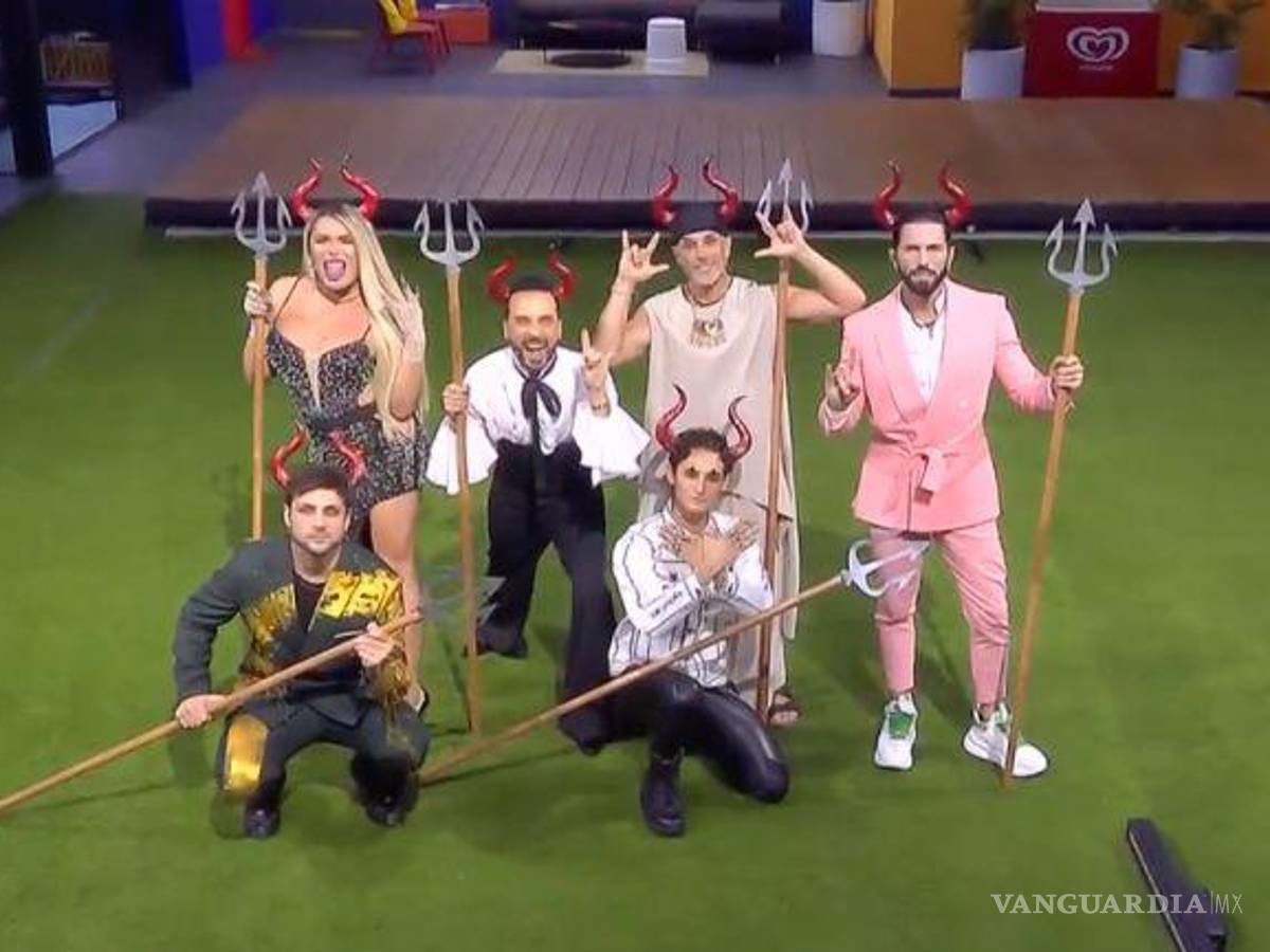 $!Si es que van en un grupo de amigos, pueden hacer un disfraz del Team Infierno.