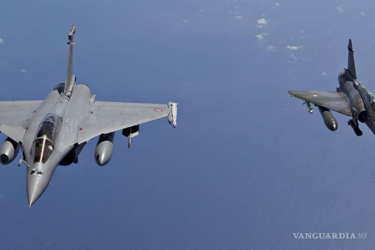 $!Estados Unidos se suma a la ofensiva y bombardea posiciones de Estado Islámico