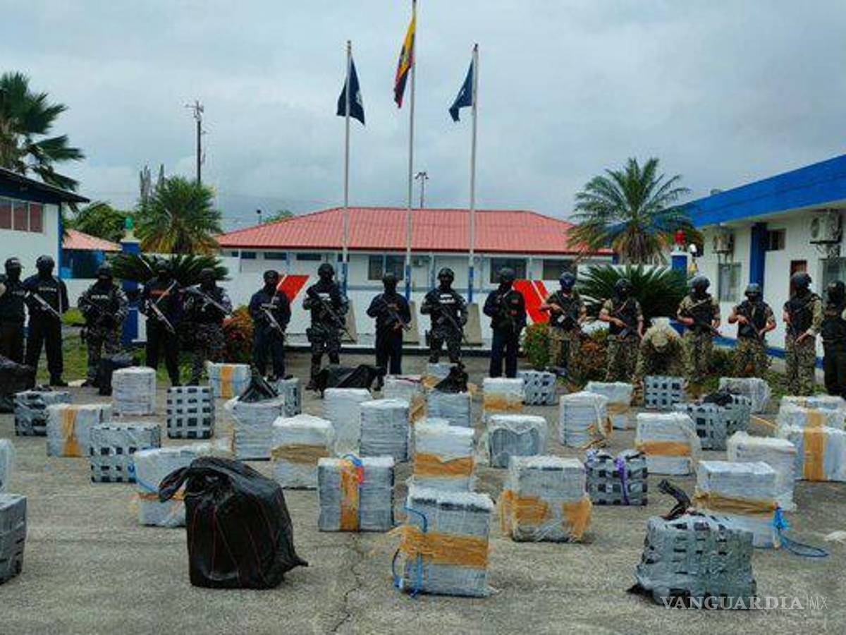 $!Ecuador decomisa casi tonelada y media de cocaína que sería enviada a México