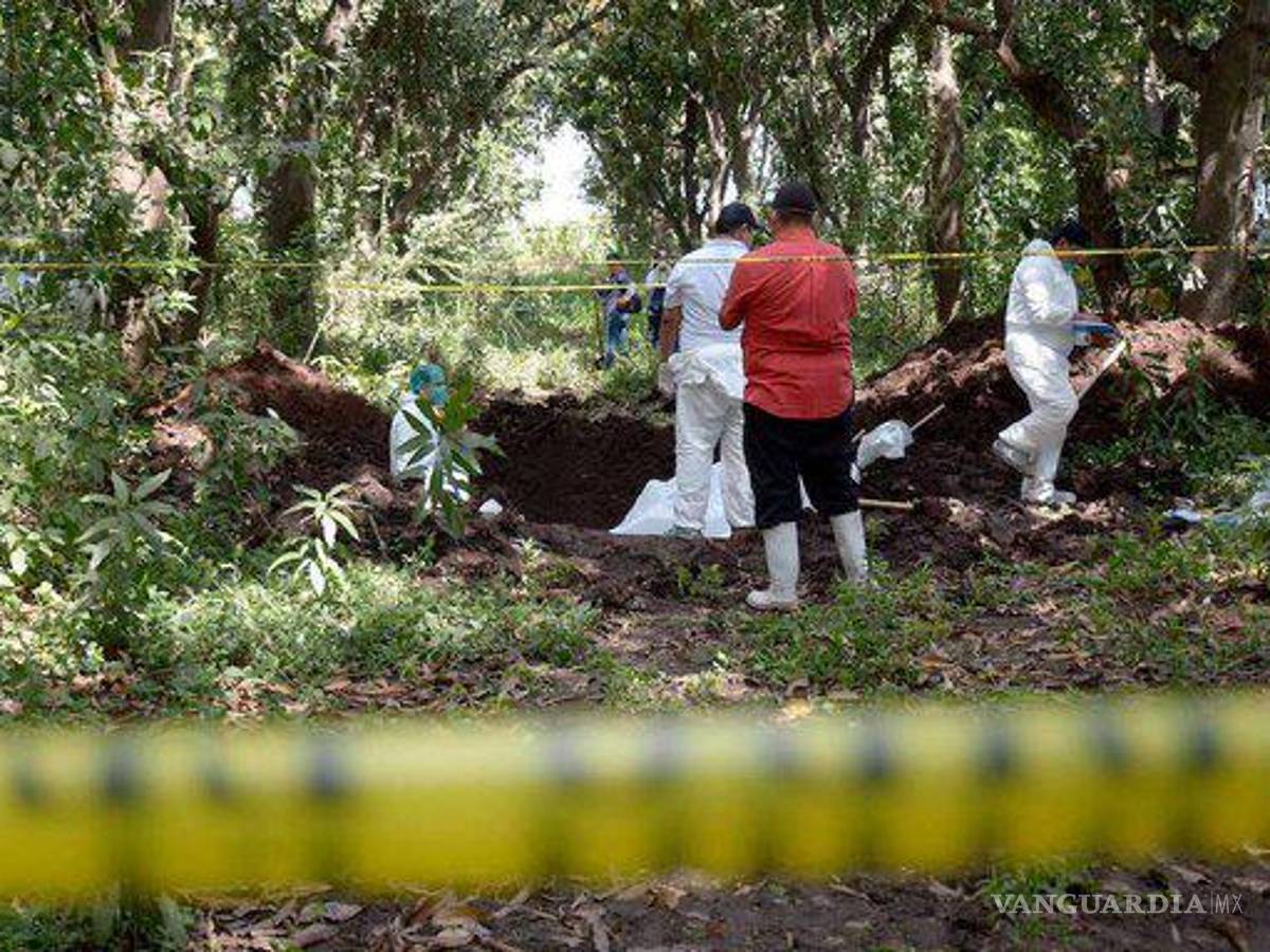 $!Colectivos localizan fosas clandestinas en Yecapixtla, Morelos