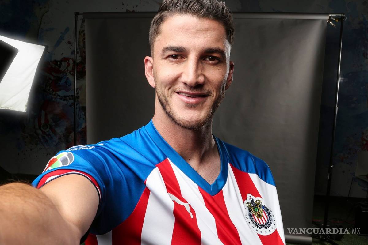 Hiram Mier no estará con Chivas hasta el Superclásico