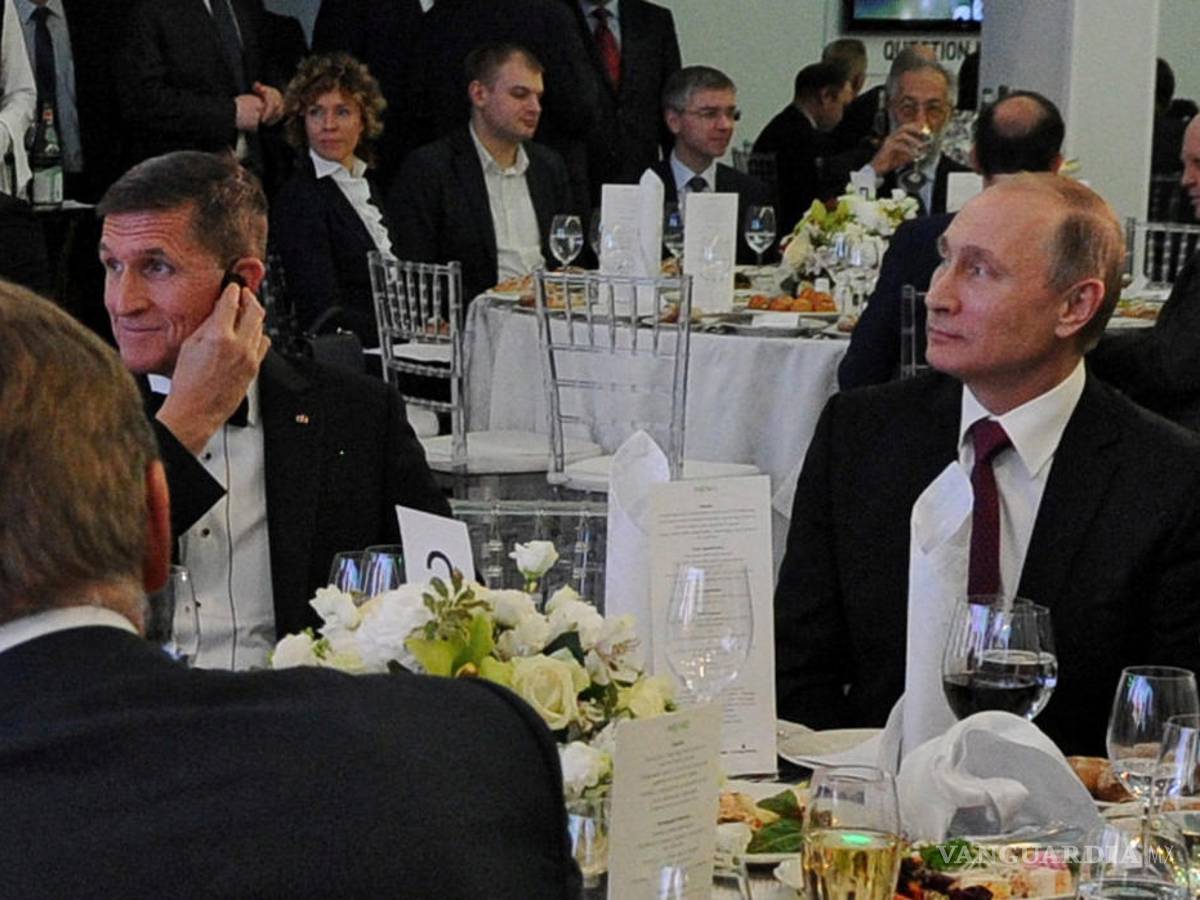 $!El general Flynn ocultó como alto cargo de Trump los pagos recibidos de Rusia