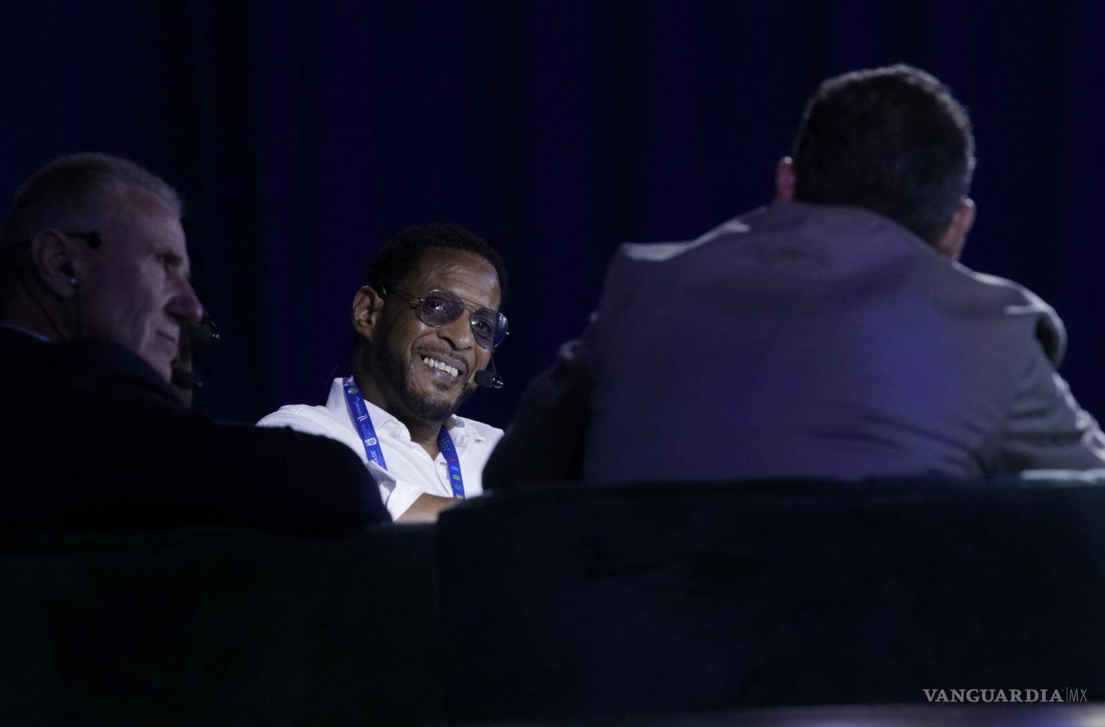 $!Javier Sotomayor y Sergey Bubka fueron algunos de los invitados.