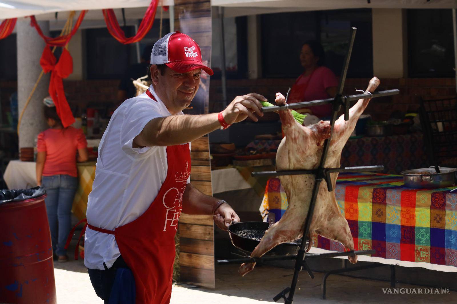 $!Los ingredientes fueron claves para hacer que los jueces y visitantes eligieran los stands participantes.