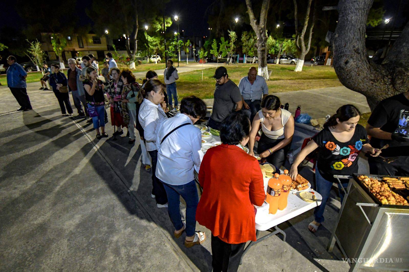 Con noche mexicana, vecinos de la colonia Latino de Saltillo demuestran que otro entorno es posible