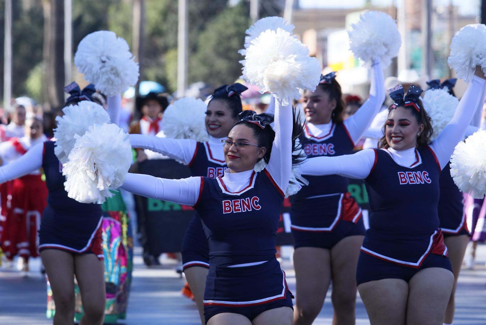 $!El punto de partida fue el cruce del bulevar Venustiano Carranza y González Lobo, marcando el inicio de la tradicional celebración en Saltillo.