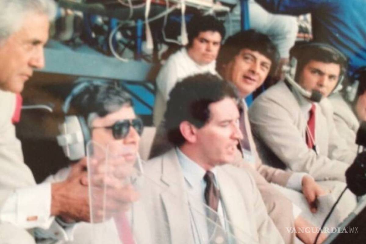 Leyenda de la narración de Televisa pide oportunidad de trabajo a través de Twitter