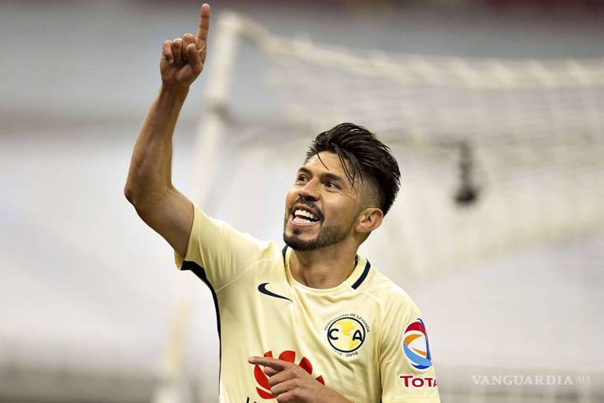 Oribe Peralta pidió ayuda para editar una foto...así le ayudaron en internet
