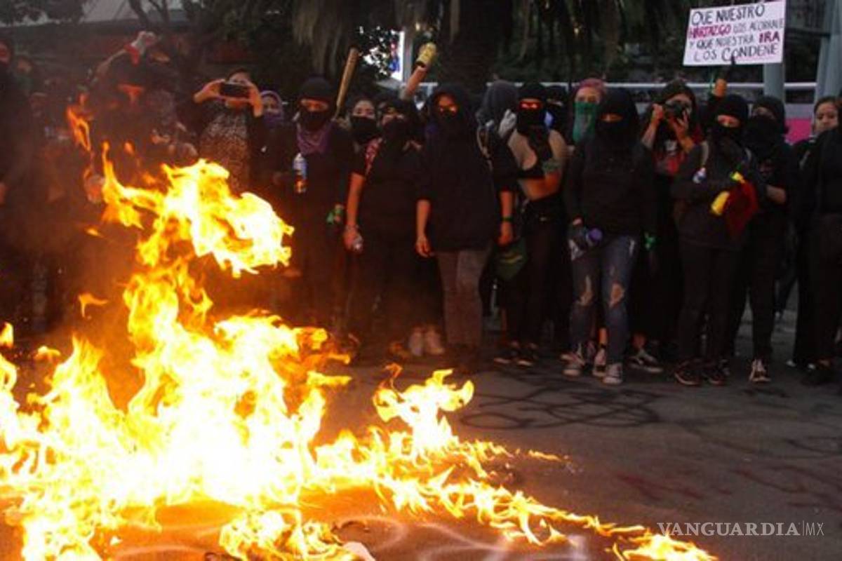 Marcha contra la violencia de género en CDMX deja un saldo de 34 personas heridas