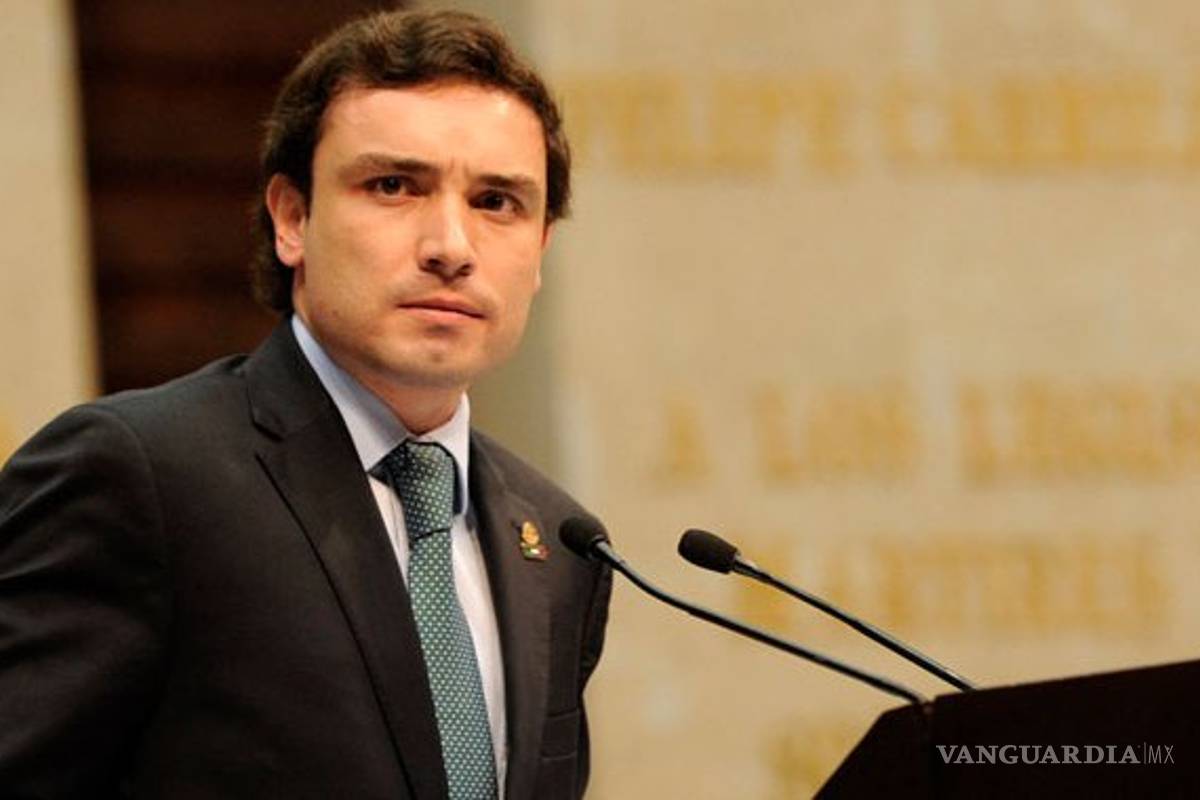 PAN pide a AMLO someter a consulta la legalización del aborto