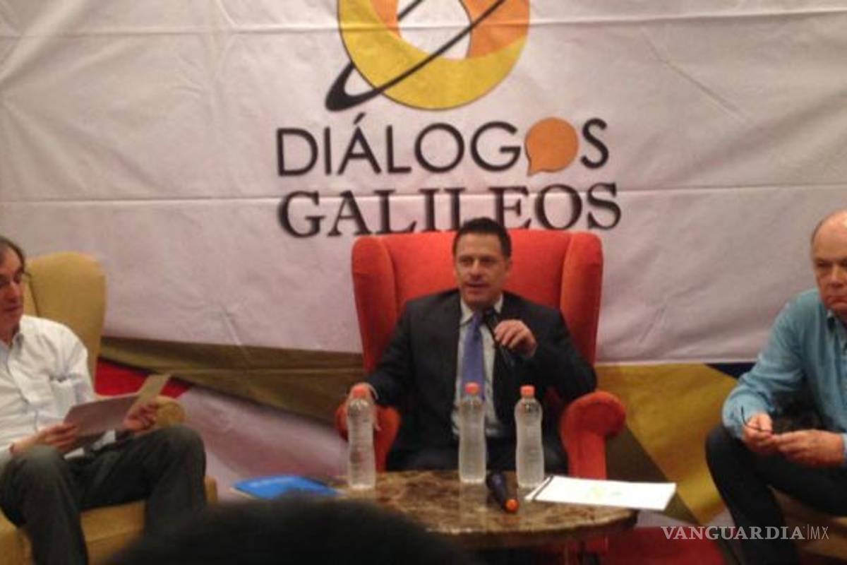 Destapa Enrique Krauze a Woldenberg para el 2018