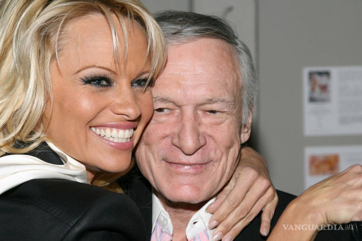 Pamela Anderson se despide de Hugh Hefner en emotivo mensaje