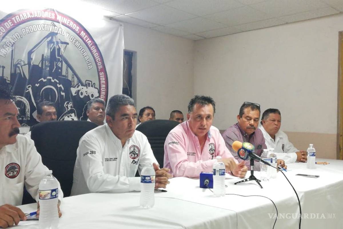 Sindicato Democrático se queda con contratos colectivos de AHMSA y lo celebran los trabajadores