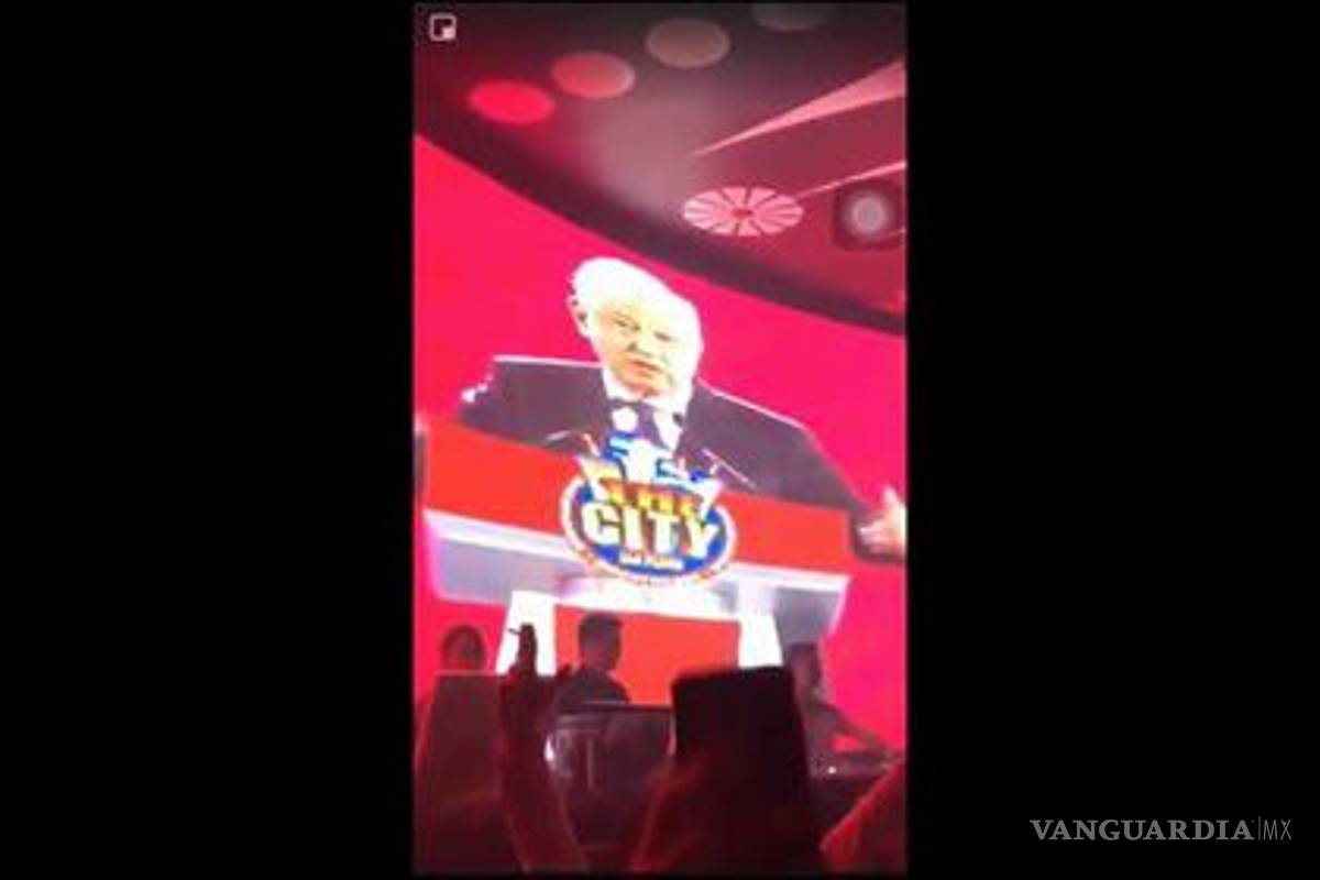 AMLO y Daddy Yankee al ritmo de 'la Gasolina' se viraliza en redes sociales