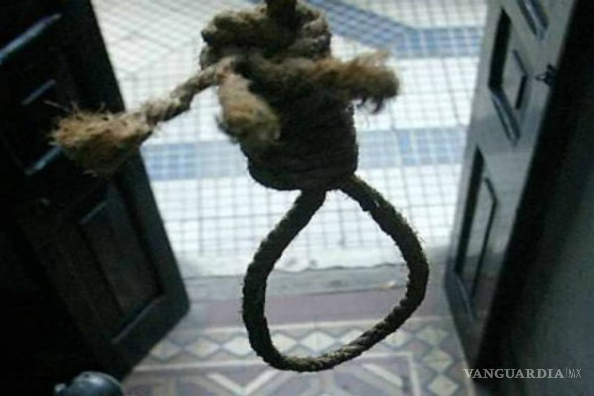 Hombre de 28 años se ahorca estando solo en su casa; Es el caso de suicidio número 39 en la Región Sureste de Coahuila
