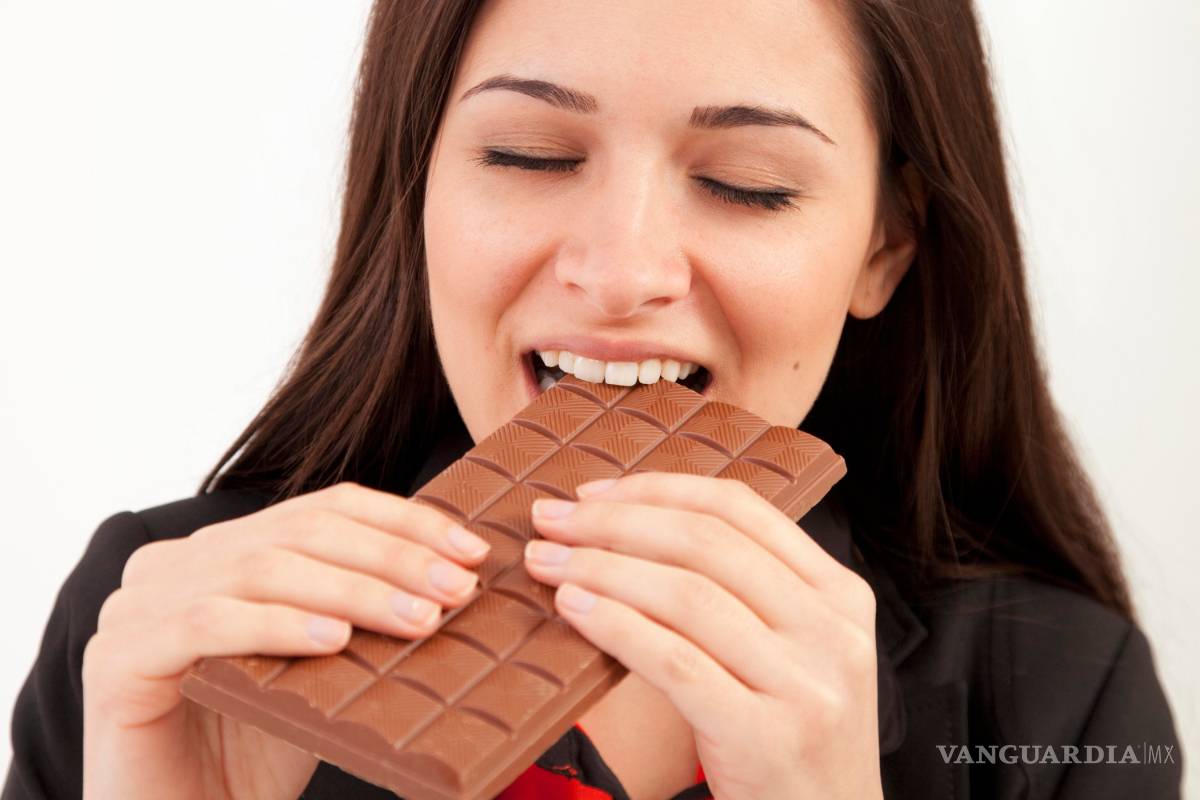 Mexicanos descubren la forma de bajar de peso con chocolates