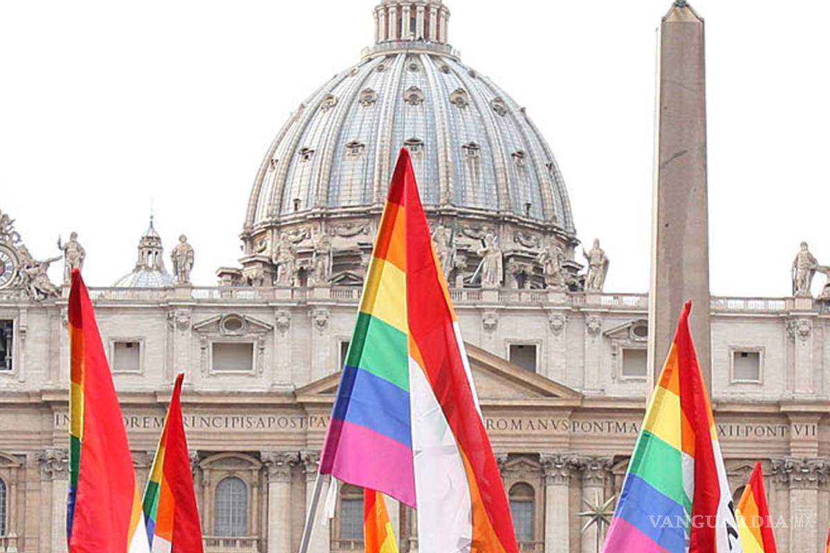 Siete de cada 10 mexicanos considera que religiones no deben intervenir en matrimonios igualitarios; estudio