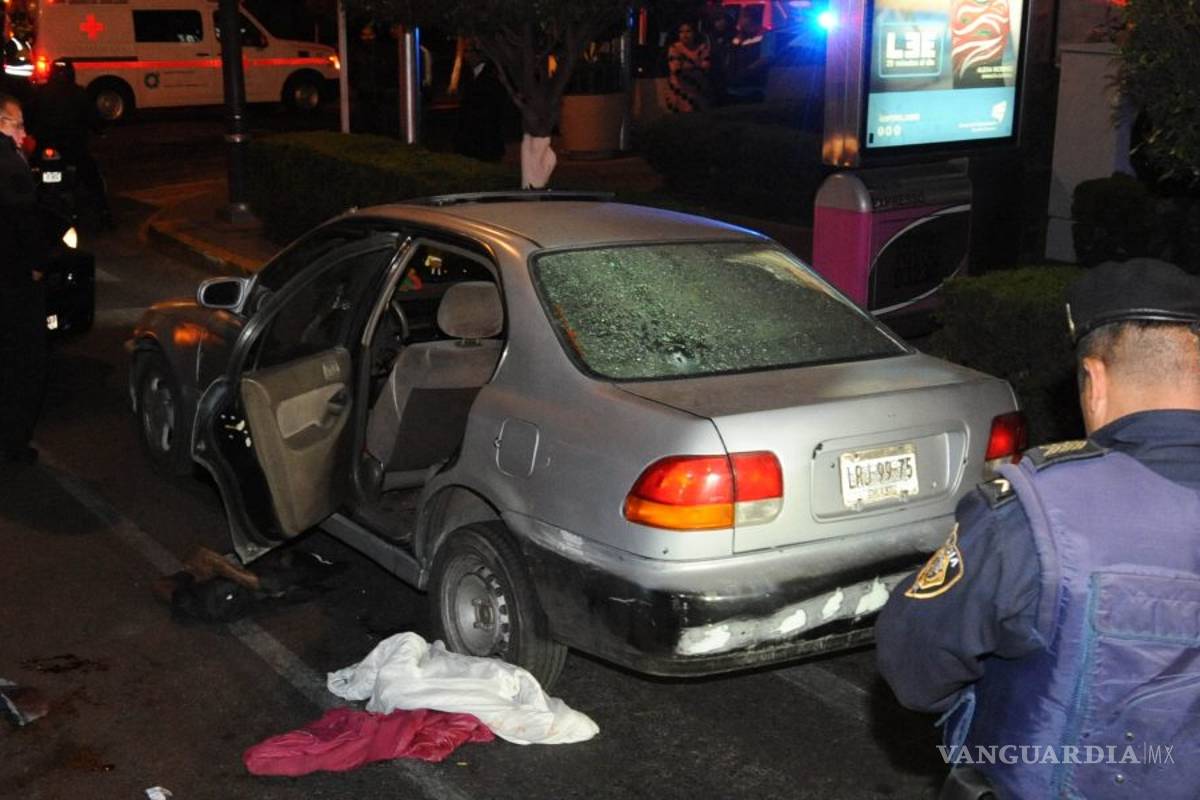 Tras persecución y tiroteo, policías de Ciudad Juárez rescatan a víctimas de secuestro