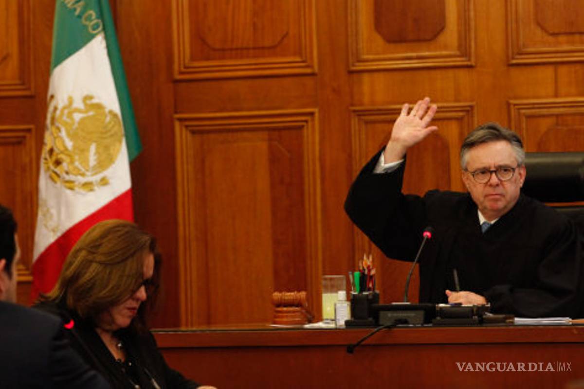 Detectan transferencias 'sospechosas' de más de 2 millones de libras esterlinas hechas a cuentas del ministro de la Suprema Corte de Justicia, Eduardo Medina