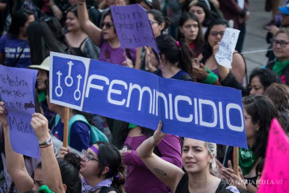 Marchan contra la violencia hacia las mujeres; exigen seguridad