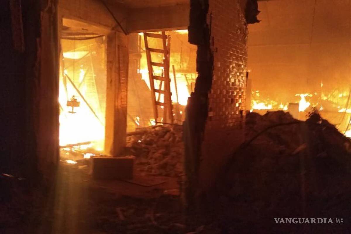 Dos muertos y 8 heridos el saldo final del incendio en mercado de La Merced en CDMX