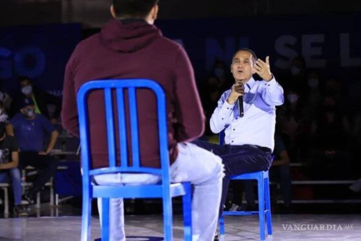 Candidato del PAN para gubernatura de Nuevo León miente con cifras falsas de empleos perdidos en el estado