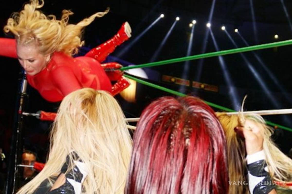 La terrible caída de Estrellita en 'Homenaje a Dos Leyendas'