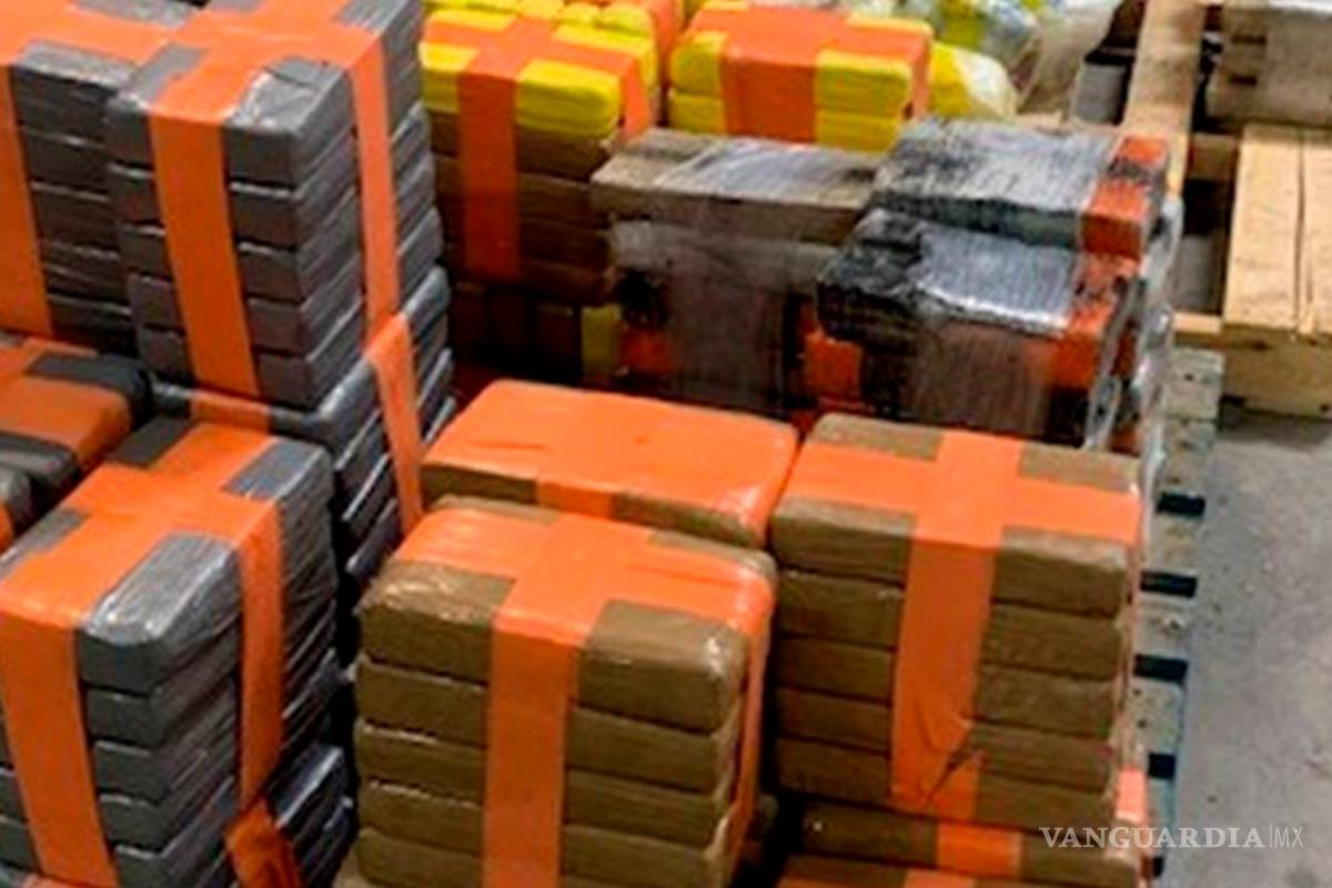 $!Decomisa EU dos toneladas de droga en narcotúnel fronterizo con México