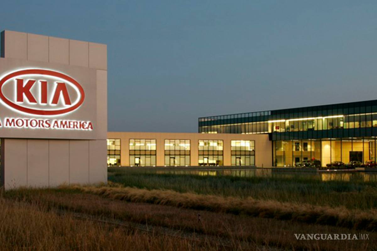 Kia 'enbroncada': Compadre de Medina dice fue 'casualidad' negocio millonario