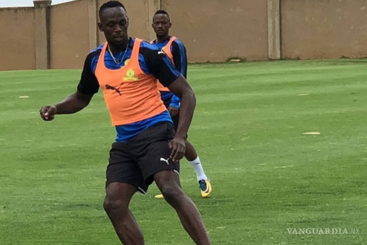 Usain Bolt ya entrena en Sudáfrica para ser futbolista profesional