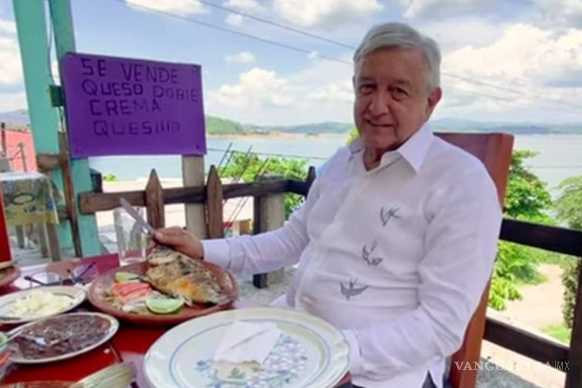 AMLO dice que plantas de CFE ahora producen el doble de energía