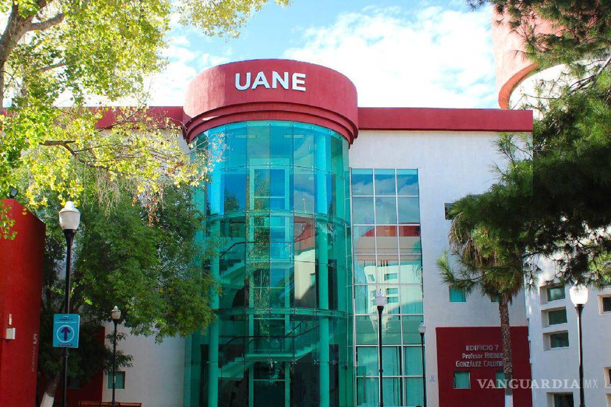Convocan a huelga alumnos de la UANE en Saltillo