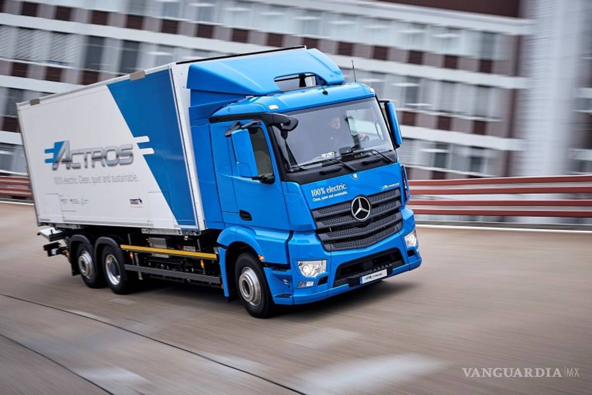 Mercedes-Benz eActros, un poderoso camión cero emisiones