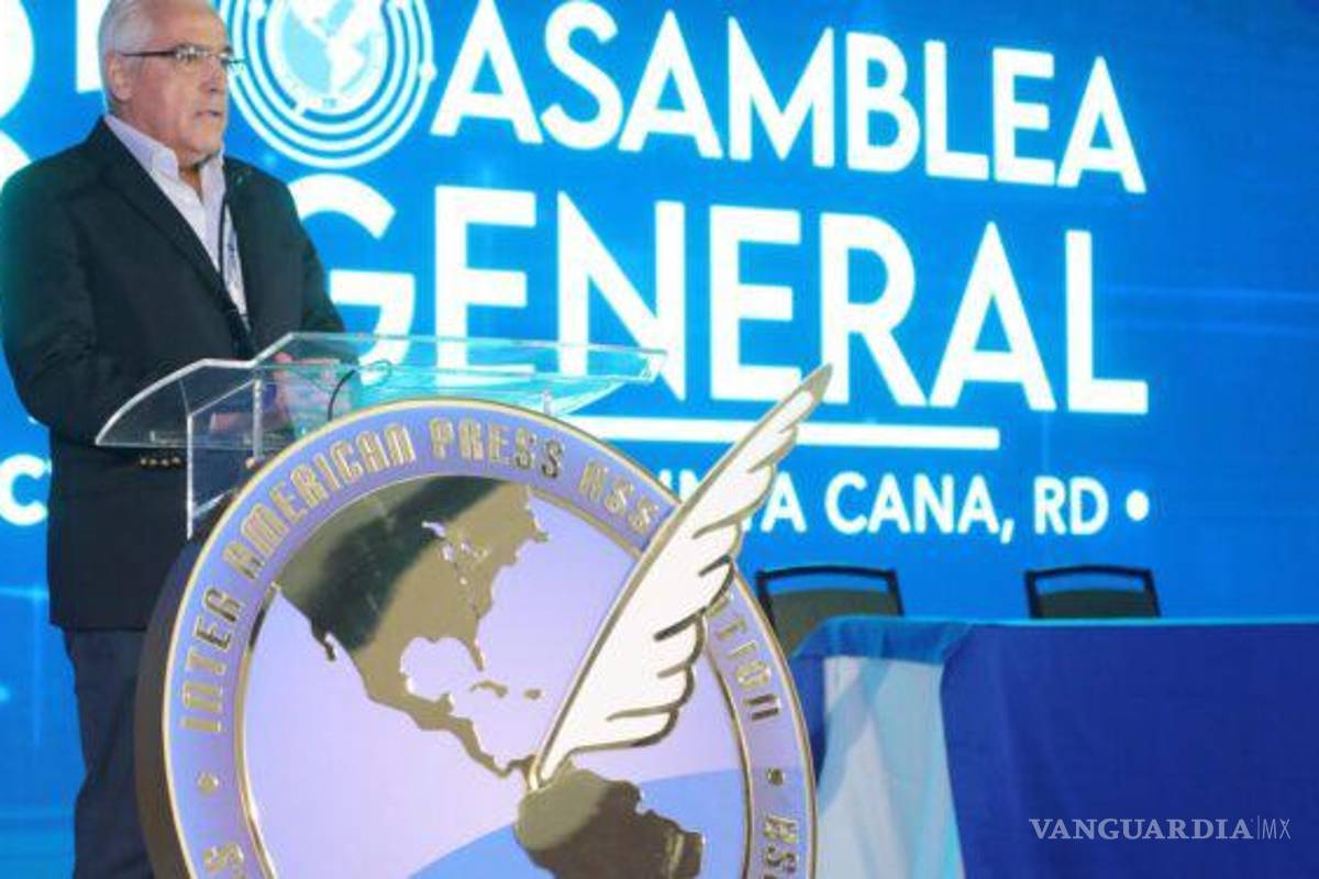 La SIP denuncia amenazas, recortes y restricciones a prensa en EU desde llegada Trump