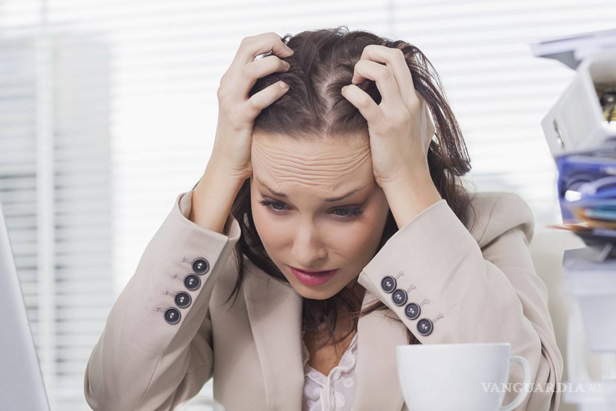 Alto grado de estrés puede provocar enfermedades mentales o suicidio: experto