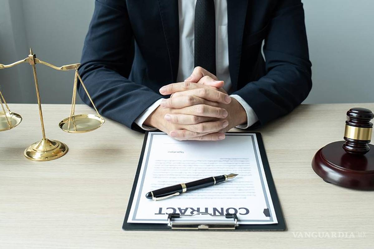 562 notarios dan fe de empresas fantasma