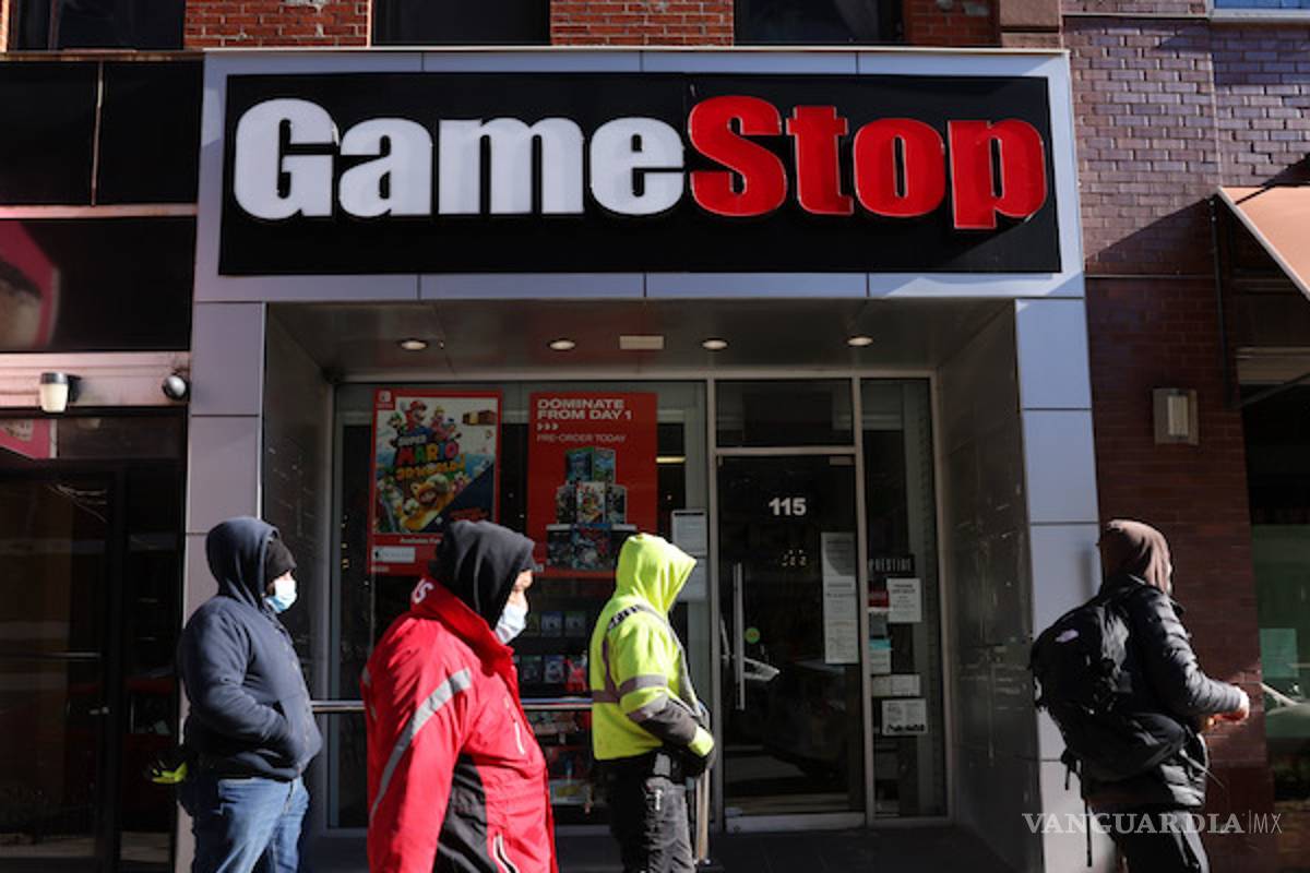Todo lo que está pasando en los mercados financieros con GameStop y Reddit